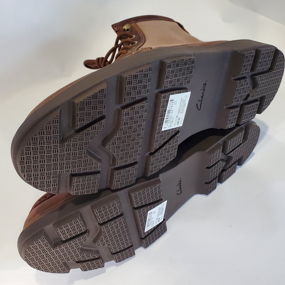 Clark's Comfort Collection Boots - Picture 8 of 10